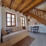 To Pefko - Mezzanines - Meyísti