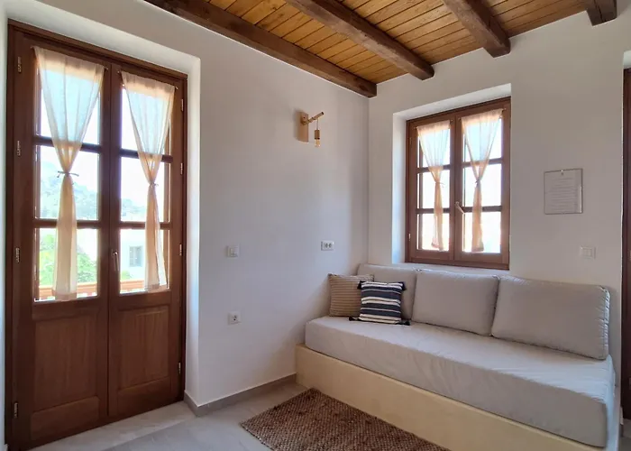 Apartment To Pefko - Mezzanines -