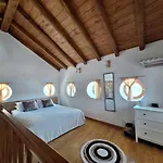 To Pefko - Mezzanines - * Mejíszti