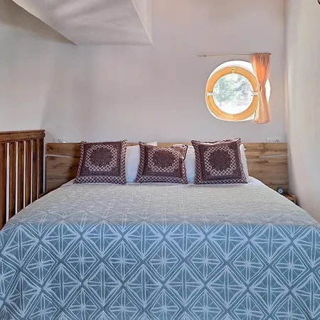 To Pefko - Mezzanines - Appartement Meyísti