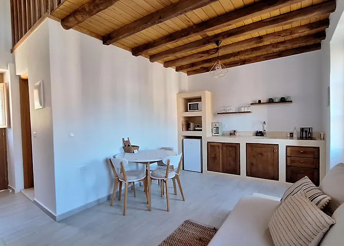 To Pefko - Mezzanines - * ماغيستي