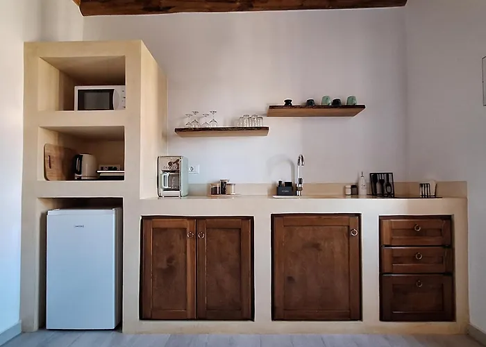 To Pefko - Mezzanines - * ماغيستي