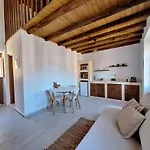 To Pefko - Mezzanines - * Meyísti