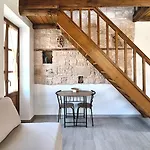 Lejlighed To Pefko - Mezzanines - *
