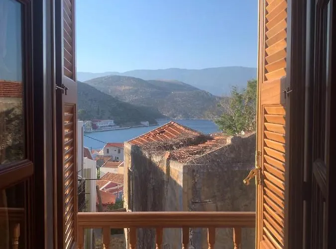Apartmán To Pefko - Mezzanines - Meyísti