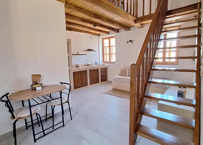 To Pefko - Mezzanines - Apartmán Meyísti